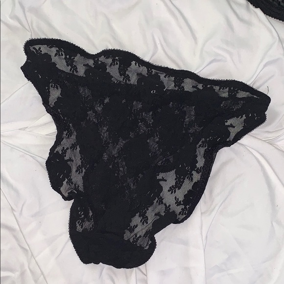 Vintage Christian Dior high cut black lace panties - Picture 5 of 15